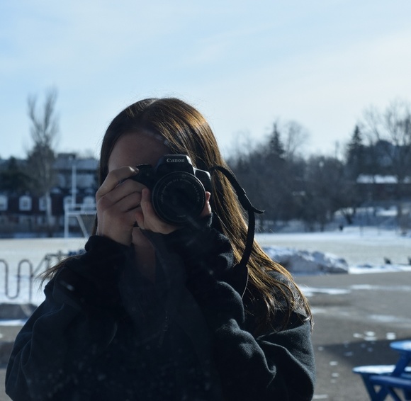 Meet your Posher, Olivia - Picture 1 of 1